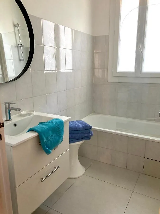 Edouard VII Apartment Menton 0*,